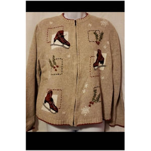 Croft and Barrow  Skate Sweater Size M